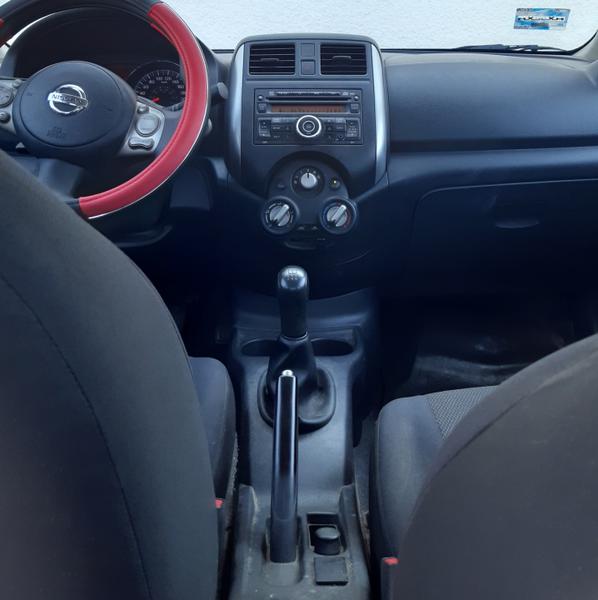 Nissan Versa • 2013 • 76,567 km 6