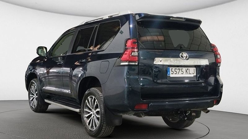 Toyota Land Cruiser • 2018 • 73,085 km 4