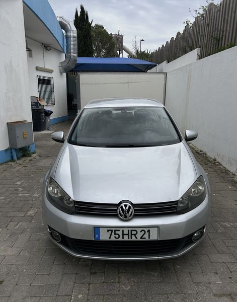 Volkswagen Golf • 2009 • 165,000 km 2