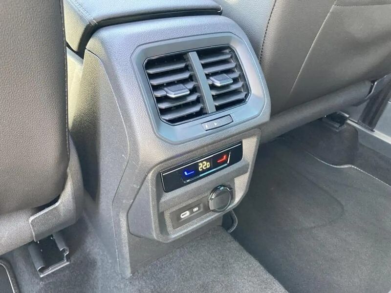 Volkswagen Tiguan • 2021 • 116,116 km 6