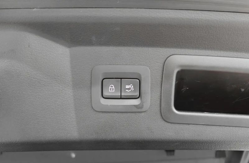 Mazda CX-5 • 2024 • 23,978 km 8