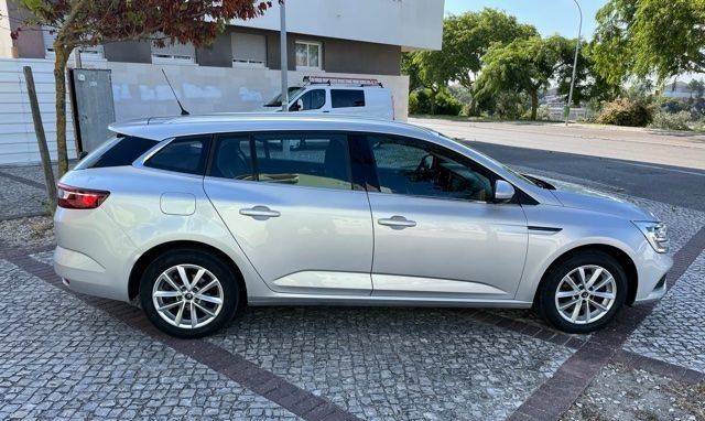 Renault Mégane • 2016 • 114,000 km 4