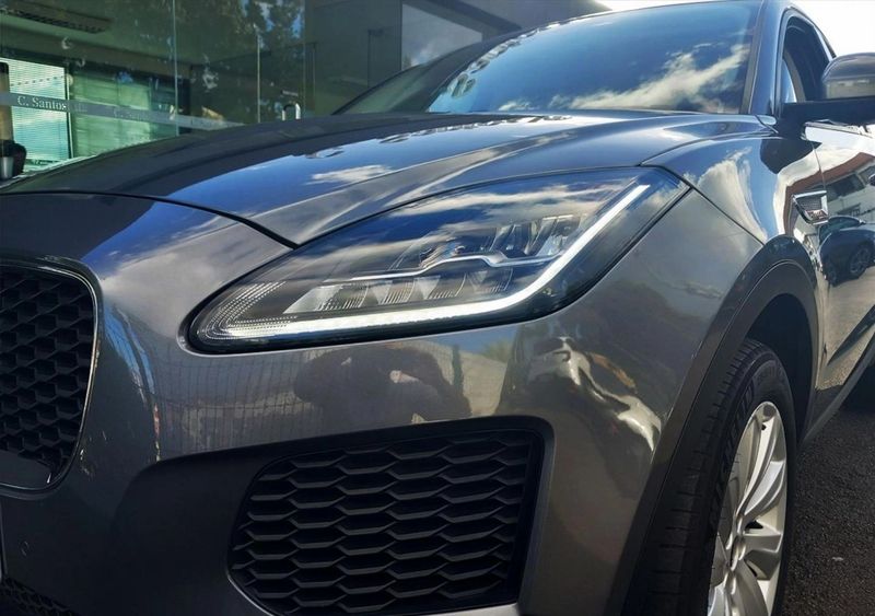 Jaguar E-PACE • 2019 • 107,748 km 6