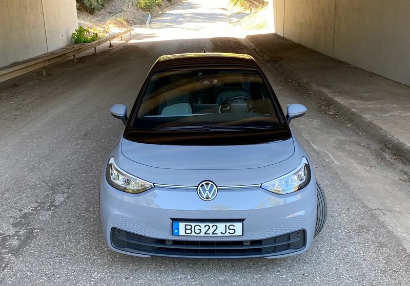 Volkswagen ID.4 • 2022 • 30,300 km 3