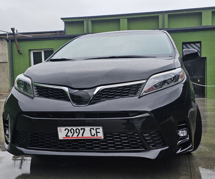 Toyota Sienna • 2015 • 71,123 mi 2