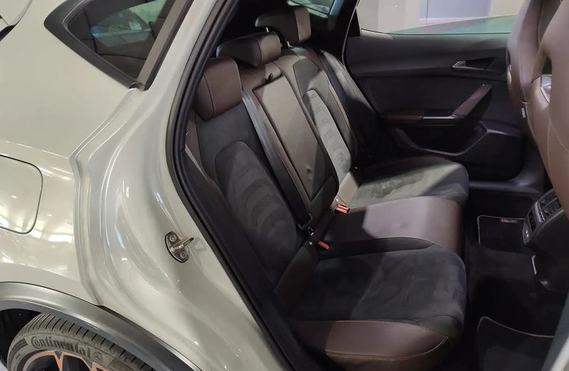 Seat Leon • 2022 • 71,558 km 13