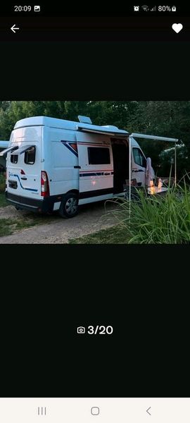 Renault Master • 2020 • 64,000 km 9