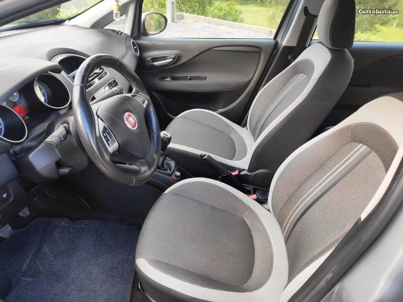 Fiat Punto • 2013 • 130,000 km 4