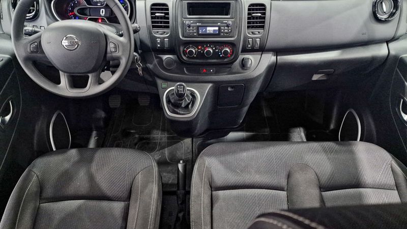 Nissan NV400 • 2020 • 65,000 km 6