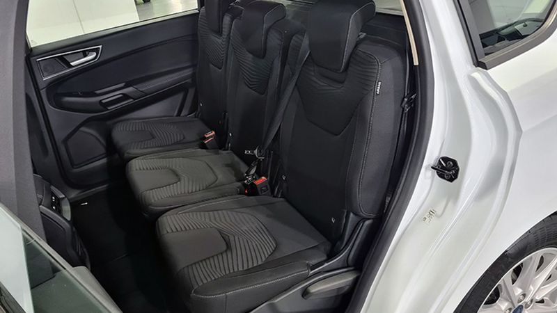 Ford S-Max • 2022 • 42,750 km 13