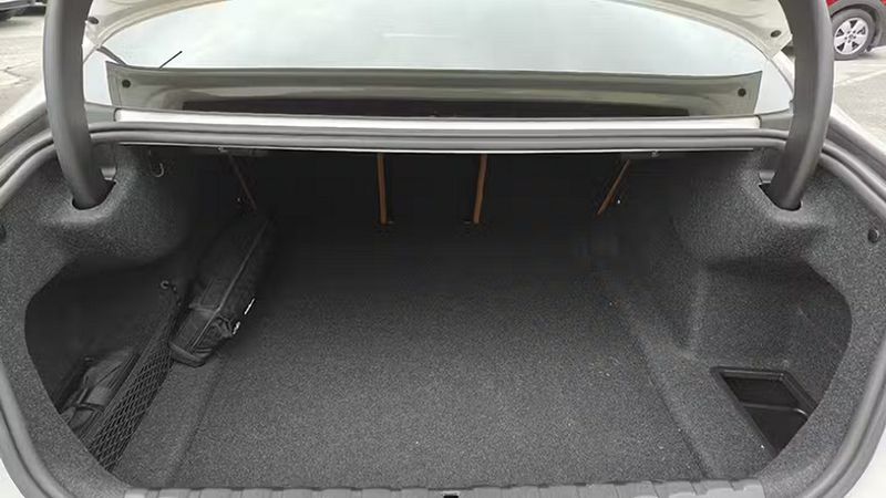 BMW 4 Series • 2024 • 6,317 km 10