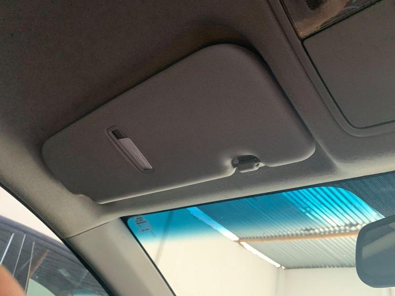 Hyundai Elantra • 2013 • 79,400 km 6