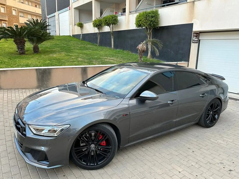 Audi A7 • 2020 • 87,953 km 1