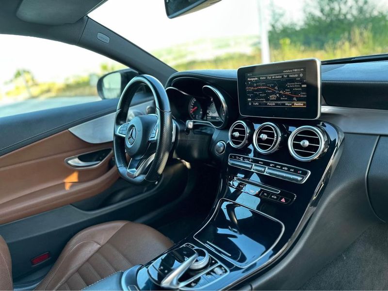 Mercedes-Benz C-Class • 2017 • 148,000 km 6