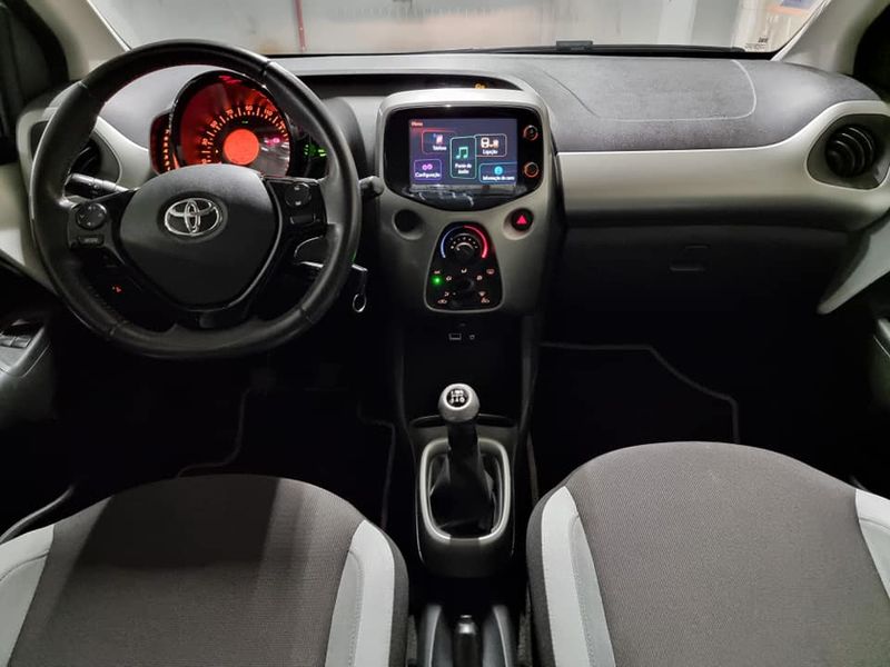 Toyota Aygo • 2018 • 5,000 km 5
