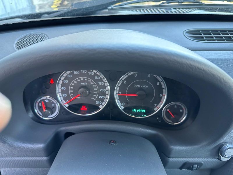 Jeep Cherokee • 2005 • 191,979 km 11