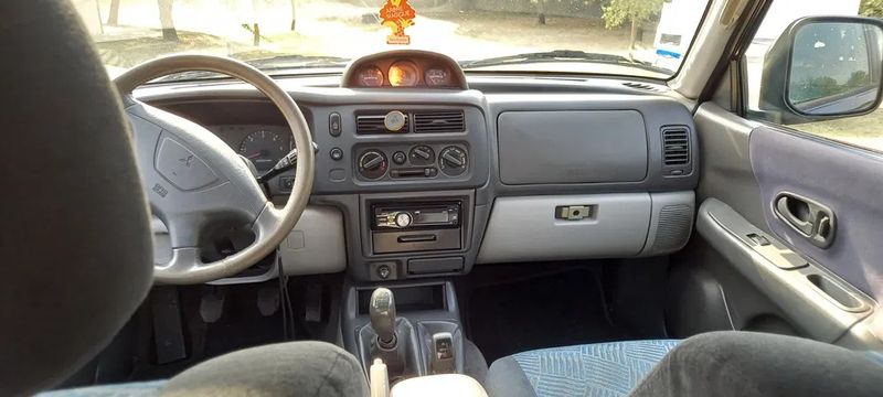 Mitsubishi Pajero Wagon • 2000 • 262,000 km 4