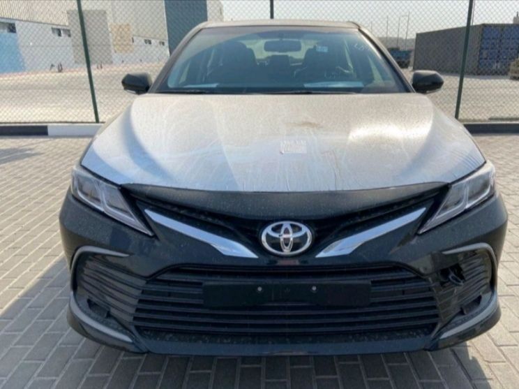 Toyota Camry • 2021 • 20,000 km 1