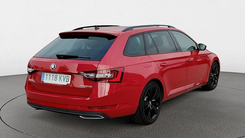Škoda Superb Combi • 2019 • 123,320 km 3