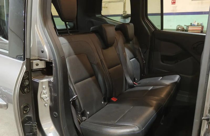 Nissan Primastar • 2023 • 22,074 km 8