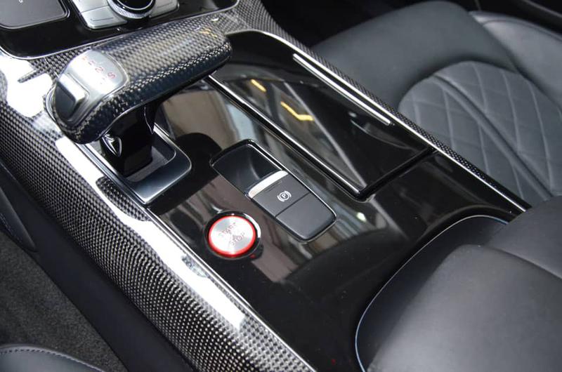 Audi S8 • 2013 • 15,000 km 12