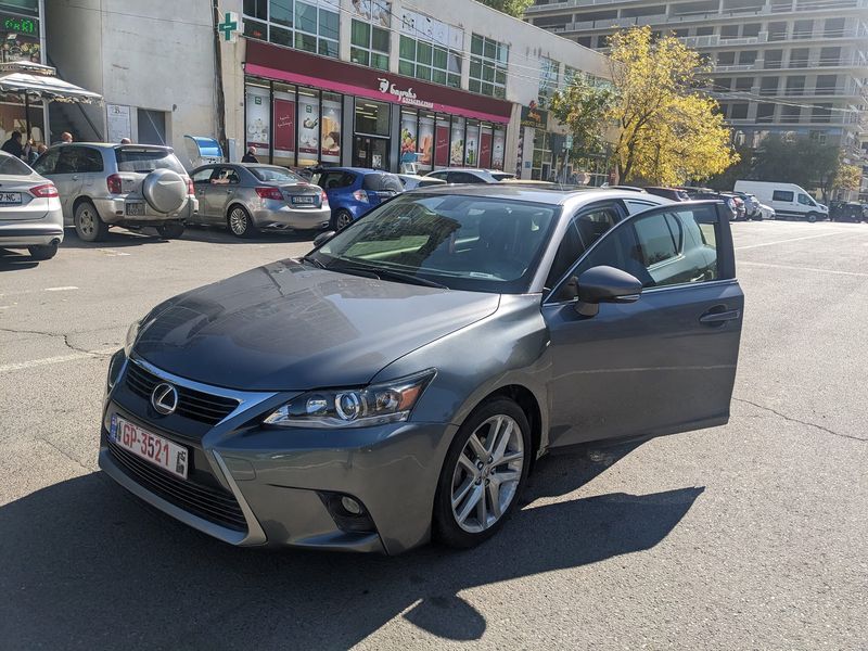 Lexus CT • 2015 • 112 mi 10