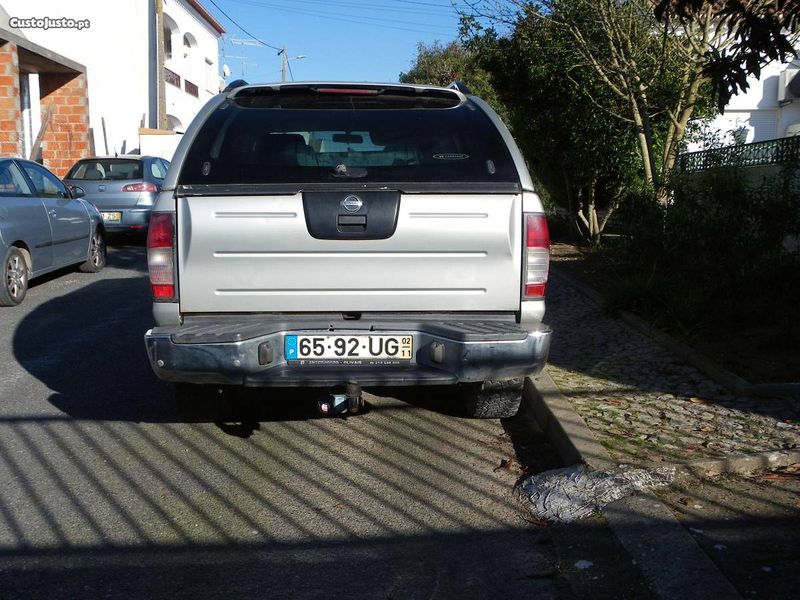Nissan Navara • 2002 • 200,000 km 2