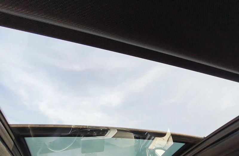 BMW X3 • 2018 • 58,394 km 5