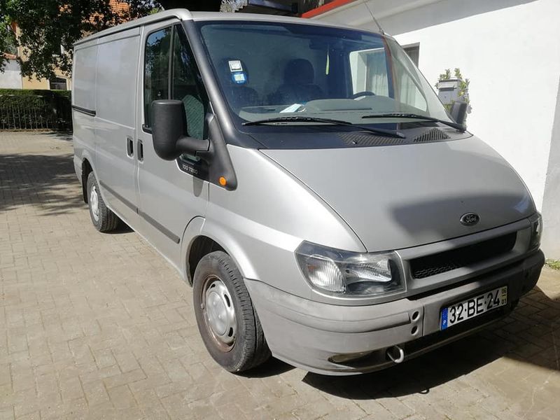 Ford Transit • 2006 • 80,000 km 1