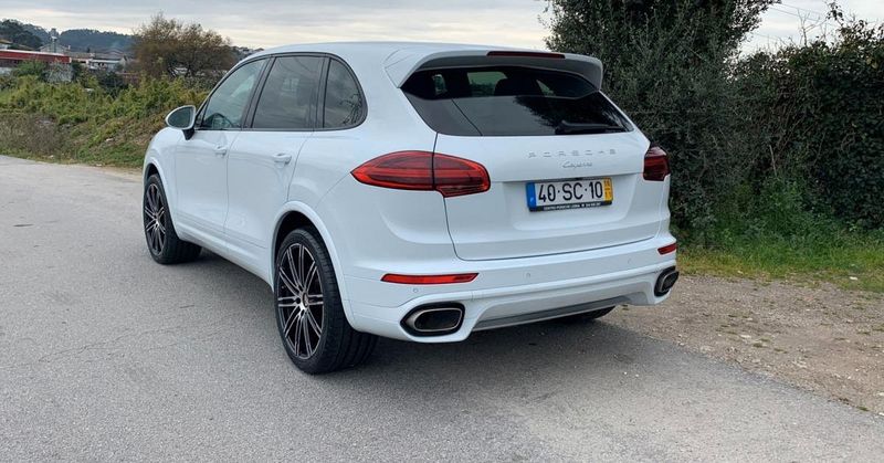 Porsche Cayenne • 2016 • 80,000 km 3