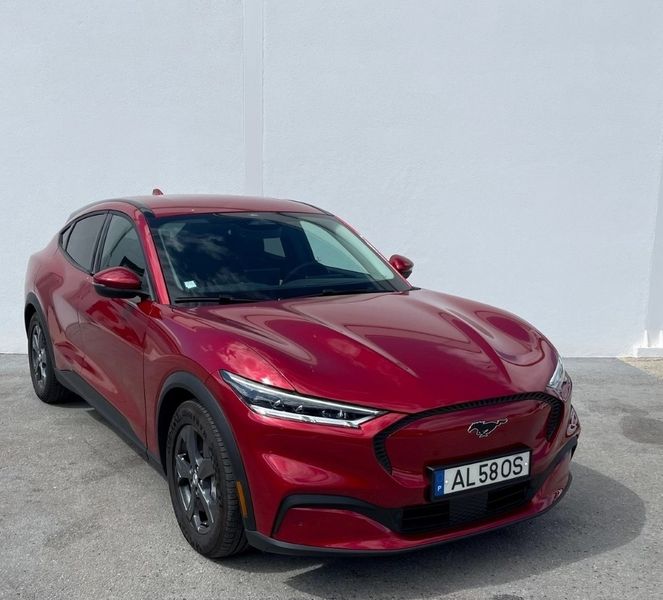 Ford Mustang Mach-E • 2021 • 27,689 km 2