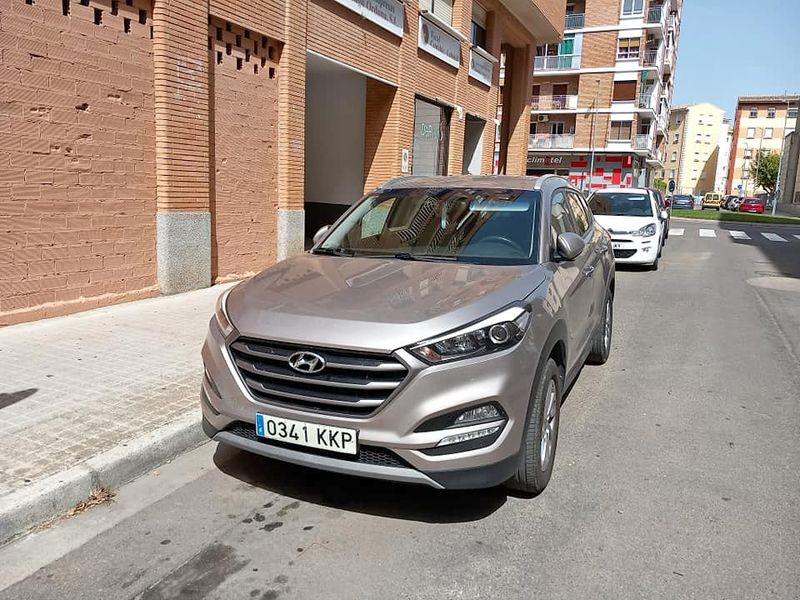 Hyundai Tucson • 2017 • 106,584 km 1