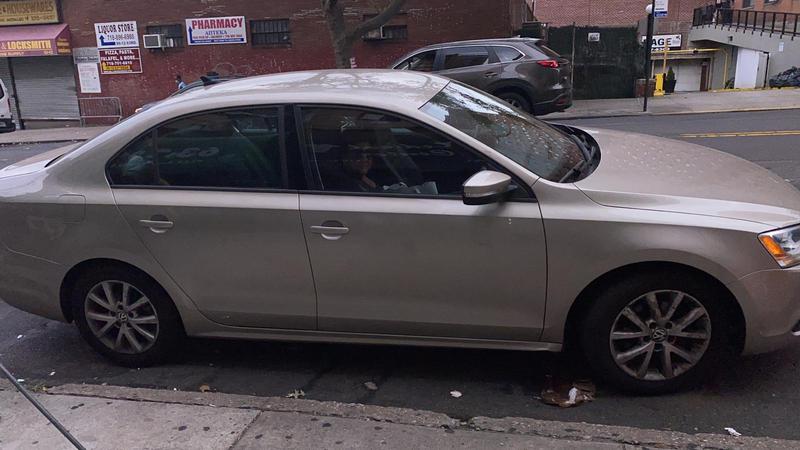 Volkswagen Jetta • 2012 • 10,000 km 7