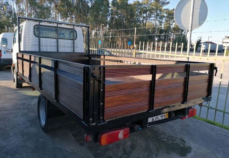 Nissan Cabstar E - T • 2005 • 90,000 km 3