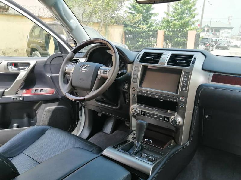 Lexus GX • 2017 • 6,275 km 2