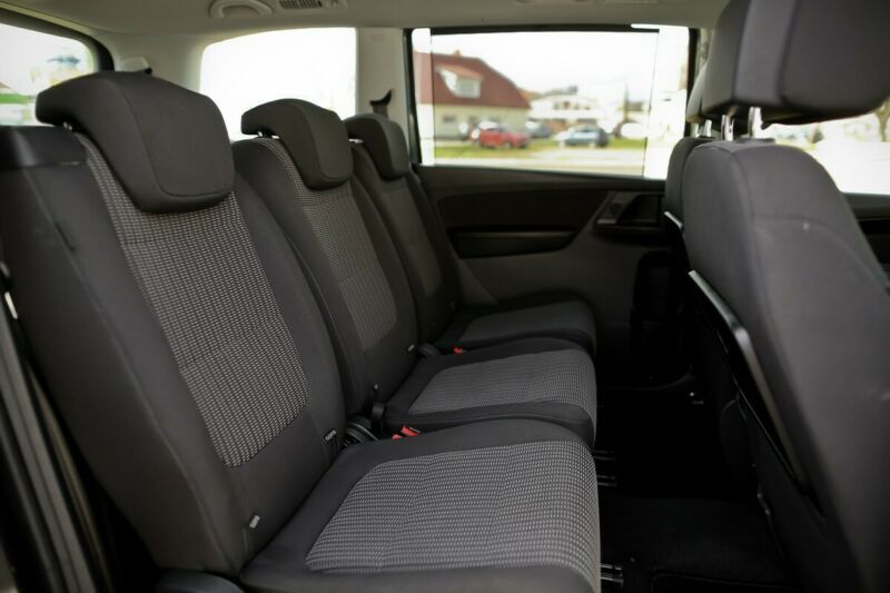 Seat Alhambra • 2018 • 102,500 km 15