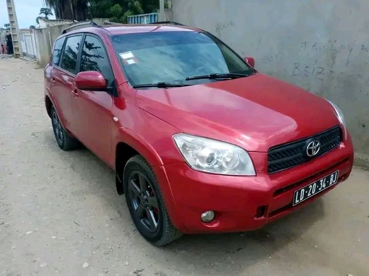 Toyota RAV4 • 2022 • 3,000 km 2