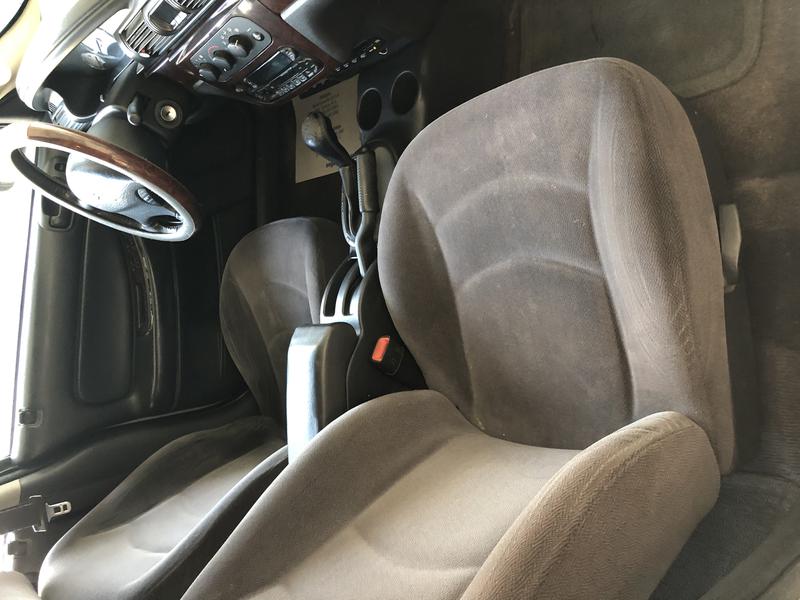 Chrysler Stratus • 2002 • 200,000 km 5