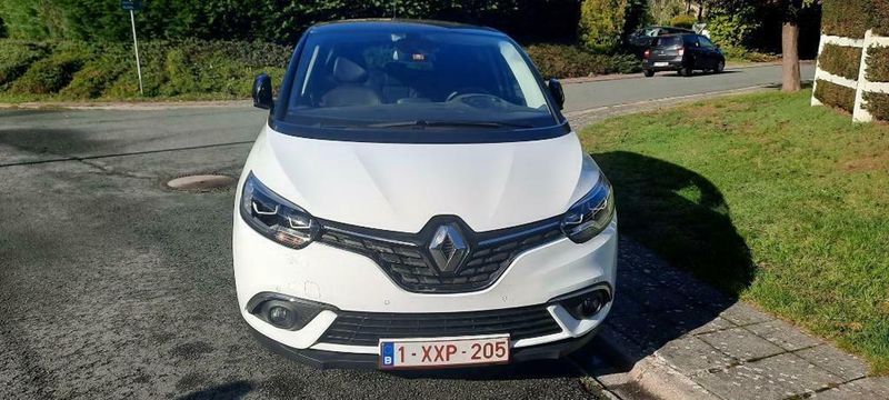 Renault Scénic • 2020 • 11,050 km 3