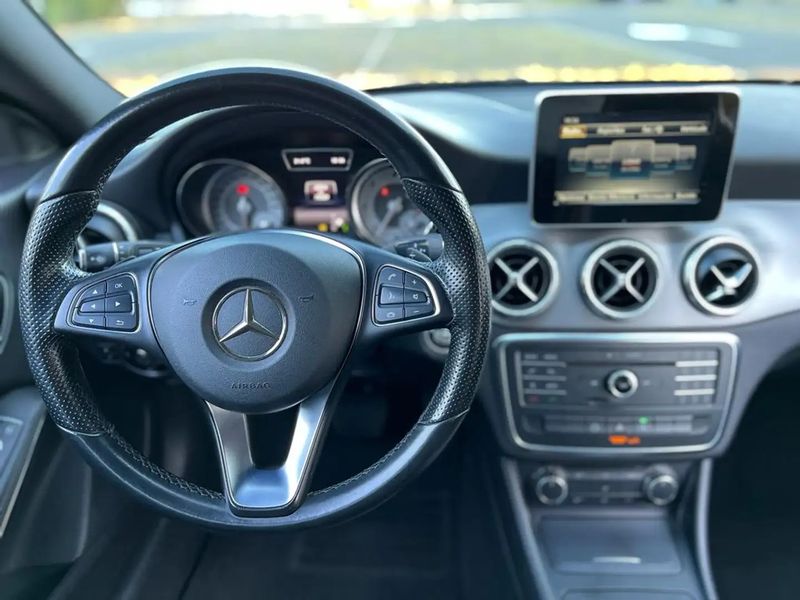 Mercedes-Benz CLA • 2015 • 128,000 km 6