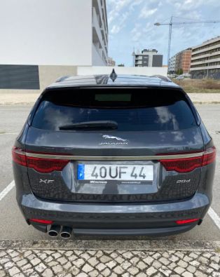 Jaguar XF • 2018 • 49,785 km 3