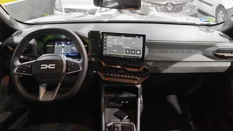 Dacia Duster • 2024 • 10,170 km 6