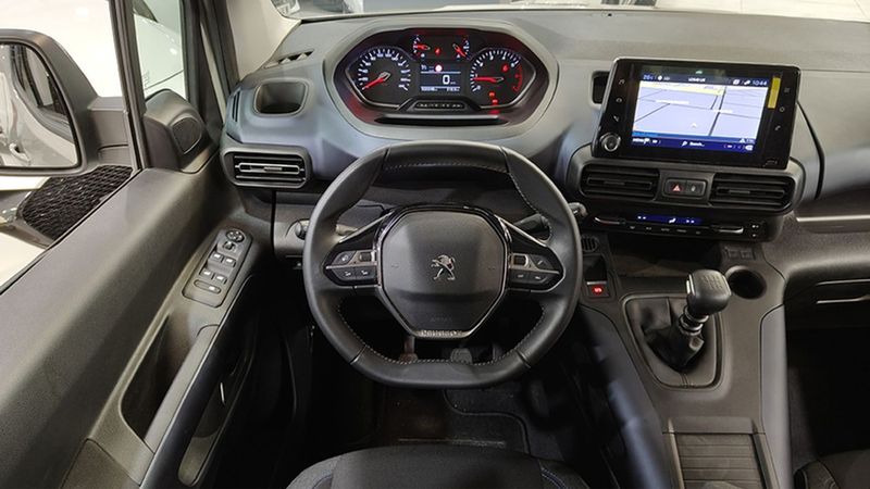 Peugeot Bipper • 2021 • 20,248 km 10