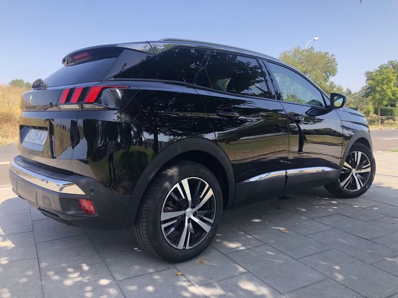 Peugeot 3008 • 2017 • 156,000 km 4