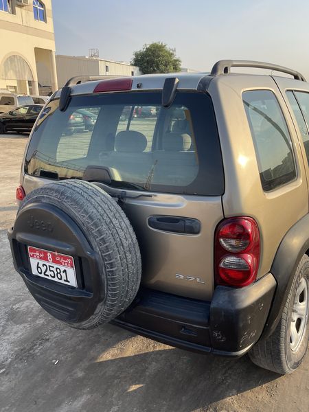 Jeep Liberty • 2006 • 233 km 4