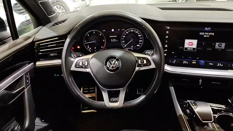Volkswagen Touareg • 2019 • 94,801 km 27