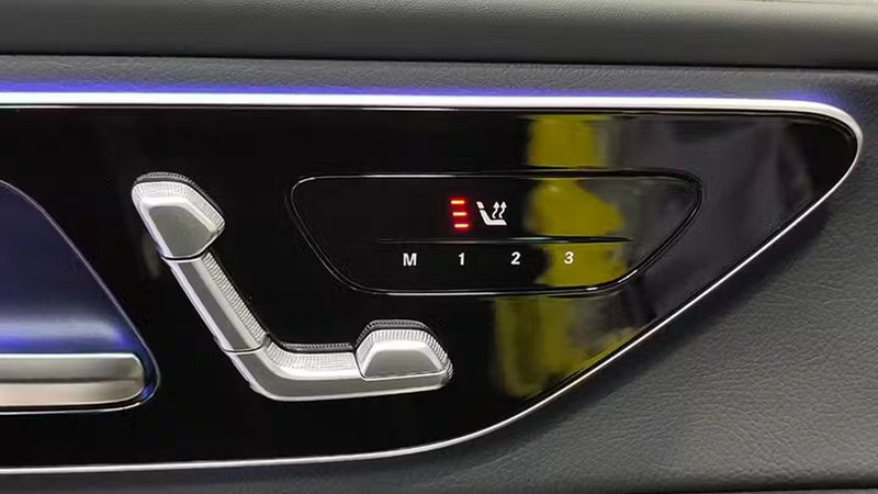 Mercedes-Benz GLC • 2022 • 27,299 km 5