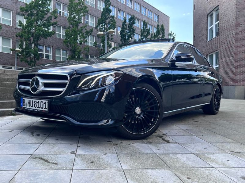 Mercedes-Benz E • 2016 • 96,288 km 10
