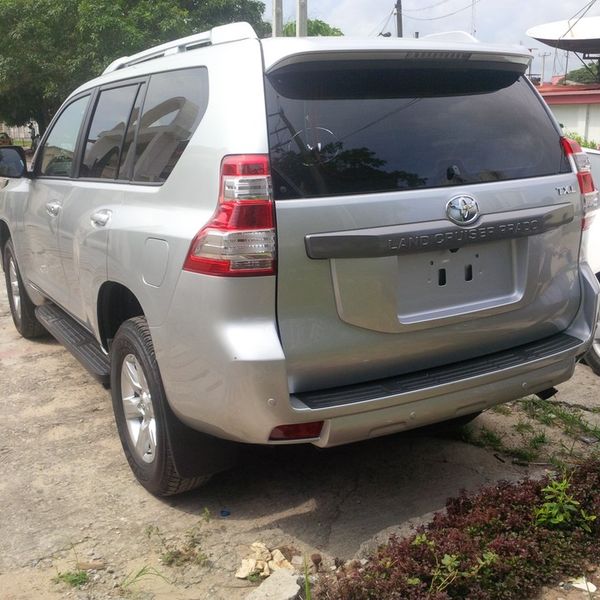 Toyota Land Cruiser • 2015 • 21 km 2