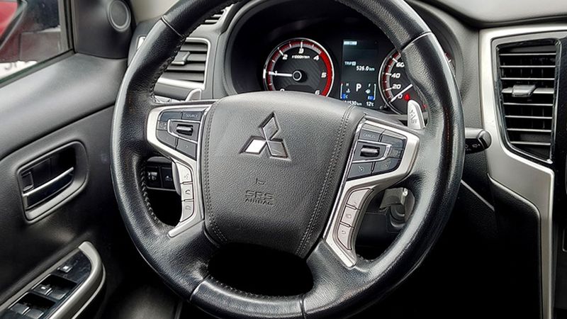 Mitsubishi L200 • 2020 • 121,530 km 15